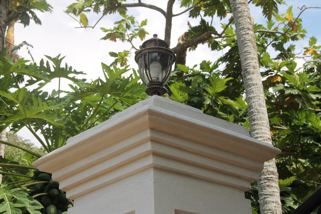Siriniwasa Luxury Villa With Private Pool 인두루와 외부 사진