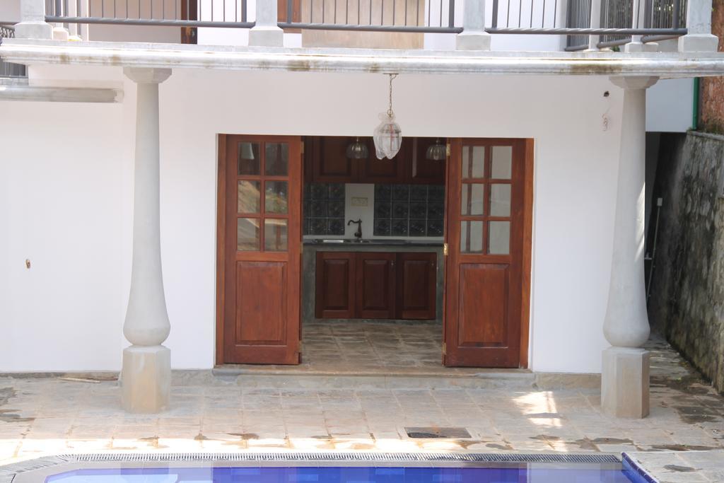 Siriniwasa Luxury Villa With Private Pool 인두루와 외부 사진