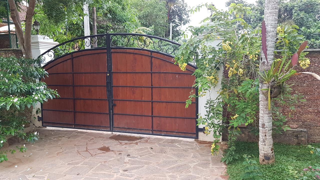 Siriniwasa Luxury Villa With Private Pool 인두루와 외부 사진