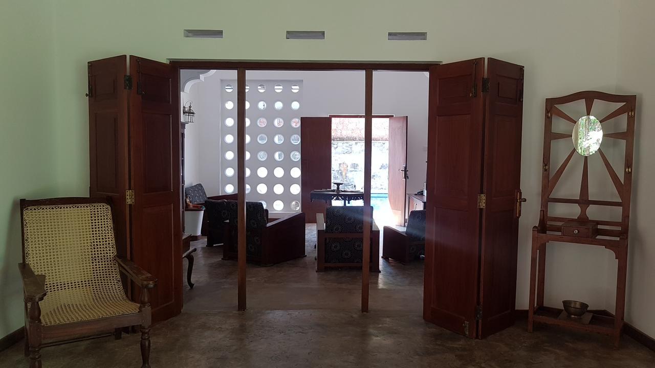 Siriniwasa Luxury Villa With Private Pool 인두루와 외부 사진