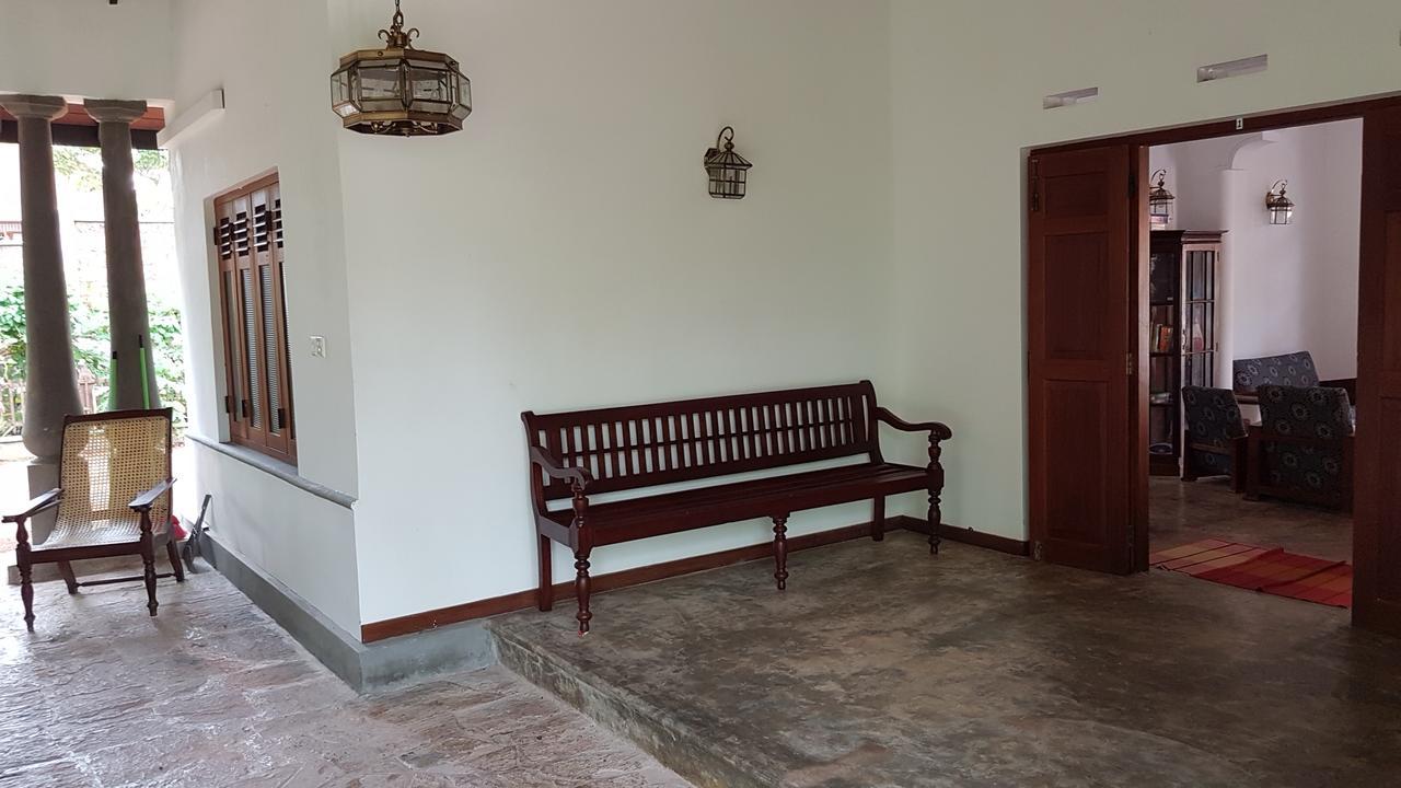 Siriniwasa Luxury Villa With Private Pool 인두루와 외부 사진