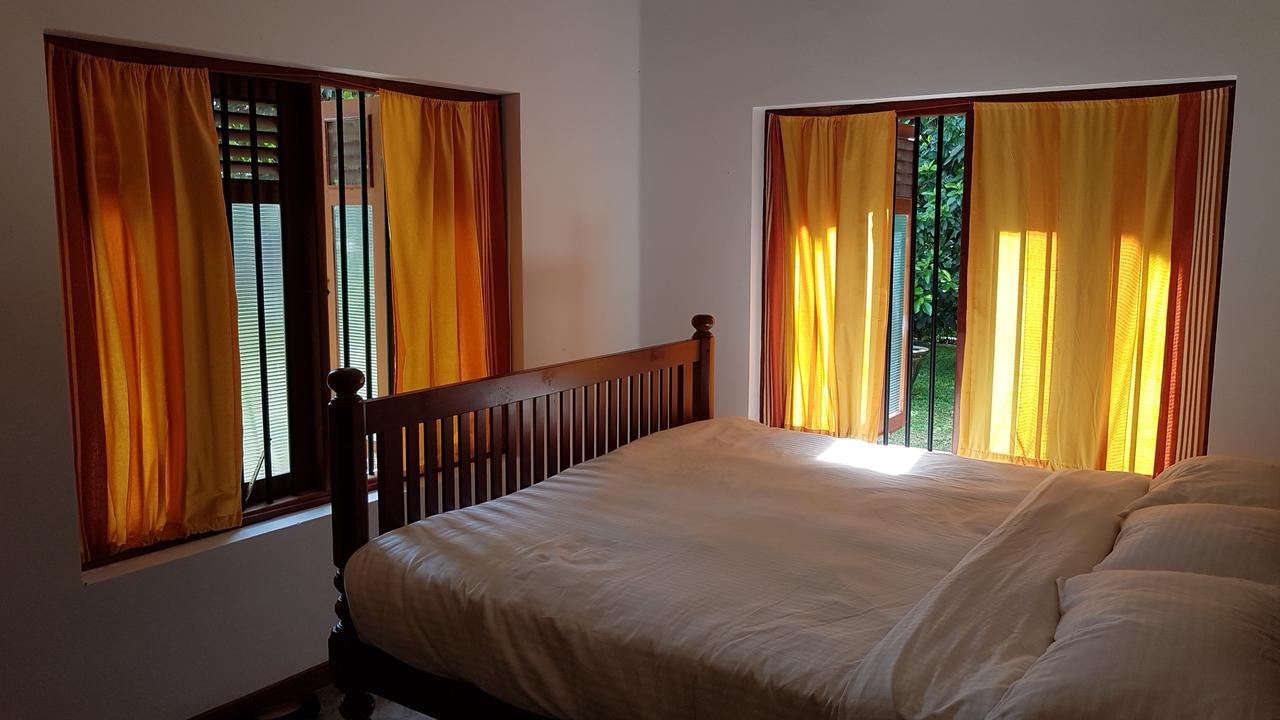 Siriniwasa Luxury Villa With Private Pool 인두루와 외부 사진